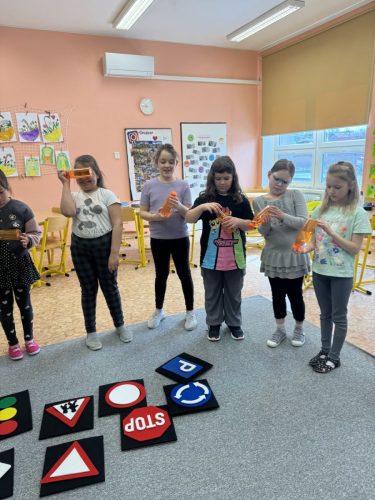 Na-kole-a-kolobezce-3.-trida-11