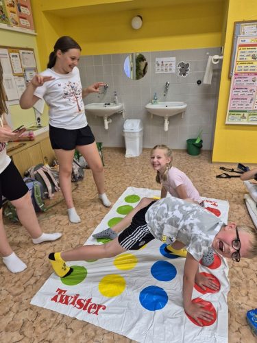 Spani-ve-skole-5.-trida-2025-06-19-13