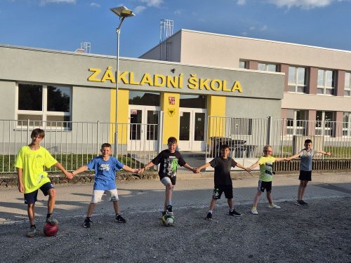 Spani-ve-skole-5.-trida-2025-06-19-5