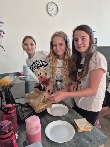 Spani-ve-skole-5.-trida-2025-06-19-8