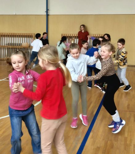 Country-tance-1.-trida-3