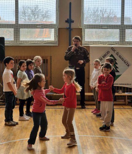 Country-tance-1.-trida-6