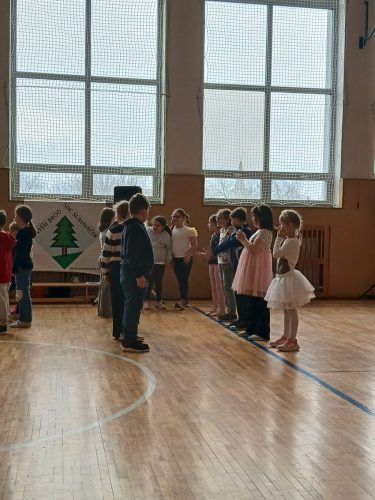 Country-tance-2.-trida-11