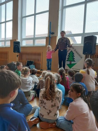 Country-tance-2.-trida-3