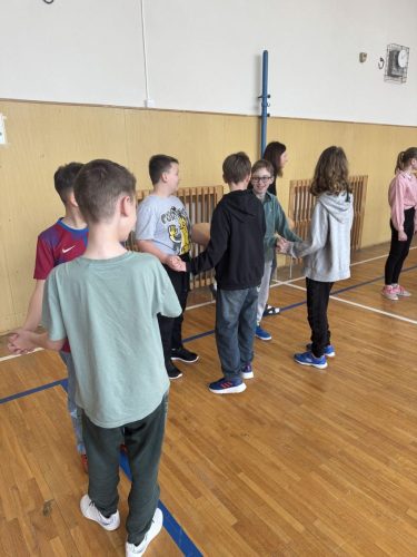 Country-tance-345.-trida-10