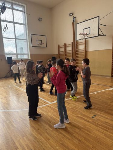 Country-tance-345.-trida-23