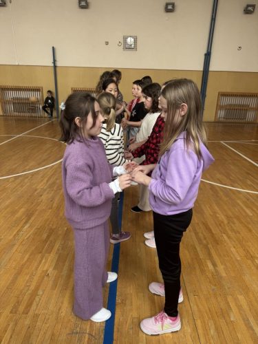 Country-tance-345.-trida-25