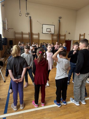 Country-tance-345.-trida-26