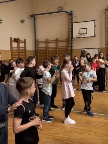 Country-tance-345.-trida-42