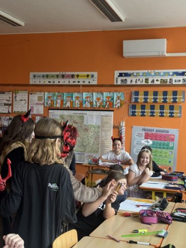 Milulasska-nadilka-3