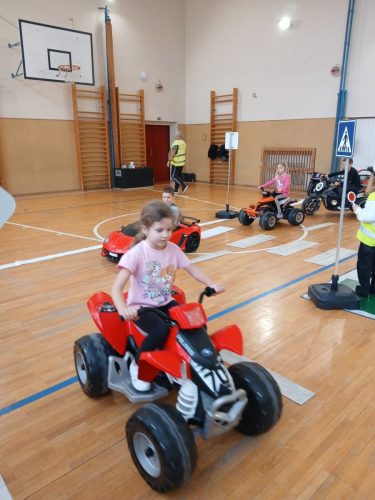 Mobilni-dopravni-hriste-1.-trida-17