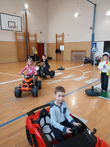 Mobilni-dopravni-hriste-1.-trida-20