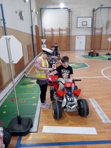 Mobilni-dopravni-hriste-2.-trida-4