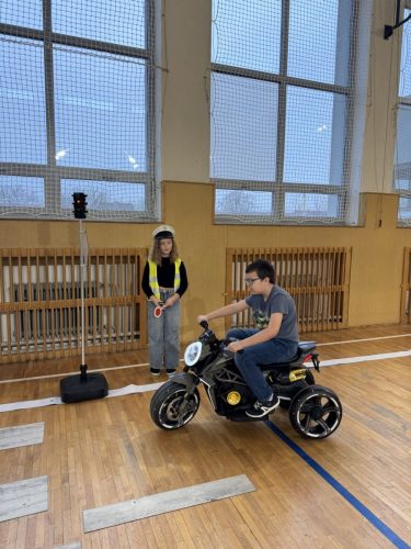 Mobilni-dopravni-hriste-4.-trida-17