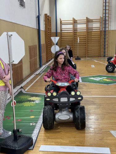 Mobilni-dopravni-hriste-4.-trida-26