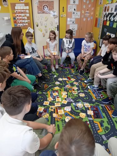 Podane-ruce-emoce-3-2