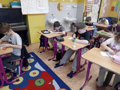 Podane-ruce-emoce-3-7