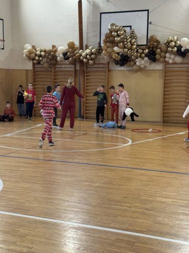 Pyzamovy-den-ve-4.-tr-13