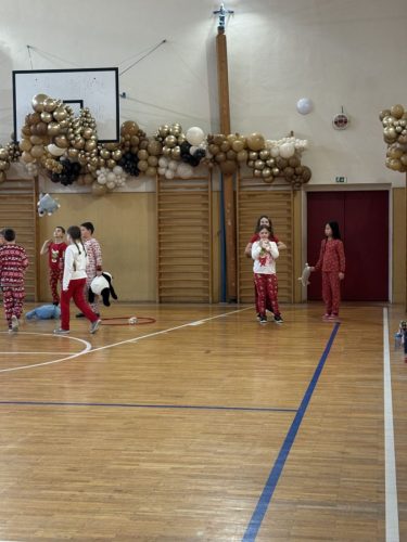 Pyzamovy-den-ve-4.-tr-14