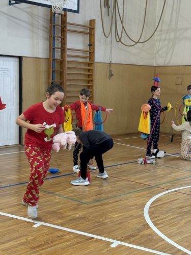 Pyzamovy-den-ve-4.-tr-16