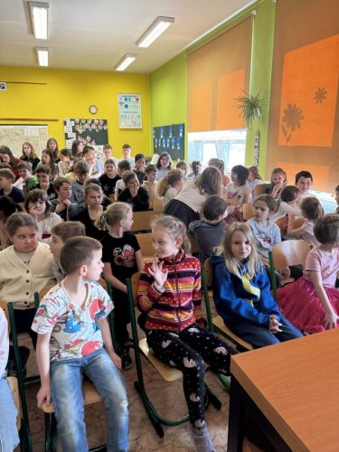 Skolni-pevecka-soutez-1