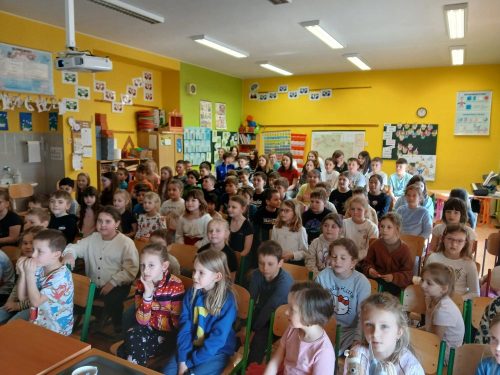 Skolni-pevecka-soutez-1