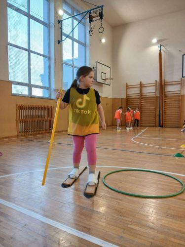 Sportovni-krouzek-MLADSI-10