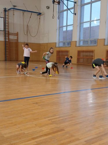 Sportovni-krouzek-MLADSI-5