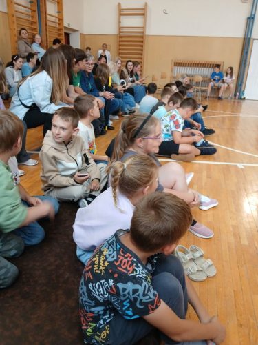 Tanecni-krouzek-vystoupeni-1