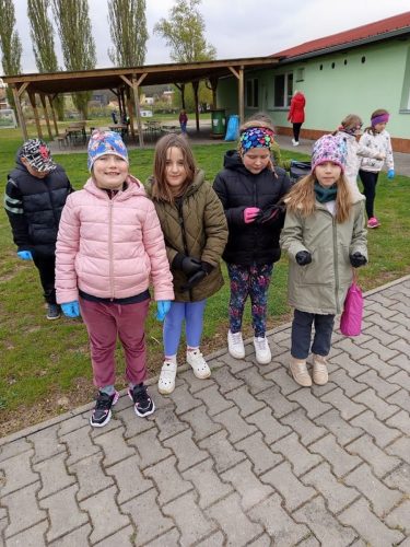 Uklidme-Cesko-2-1