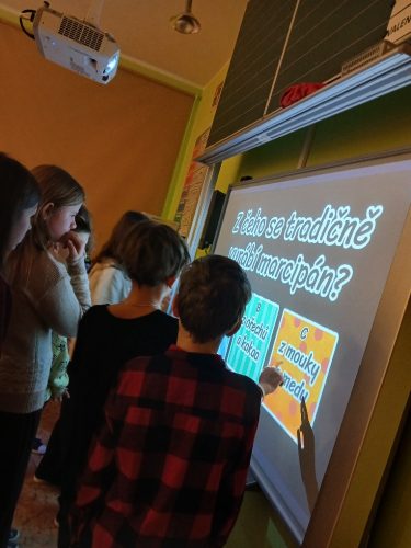 Vanocni-besidka-v-5.-tr-1