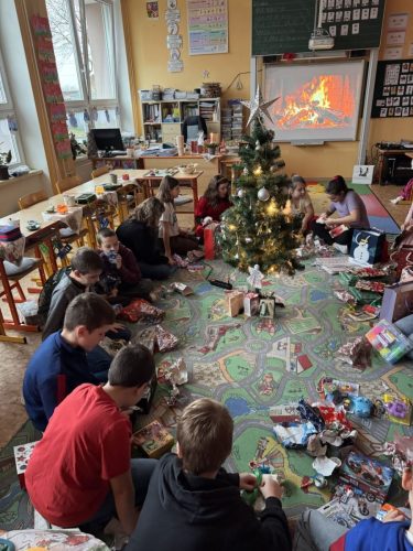 Vanocni-besidka-ve-4.-tride-10