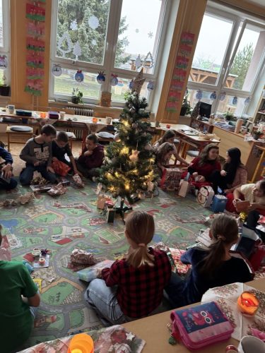 Vanocni-besidka-ve-4.-tride-12