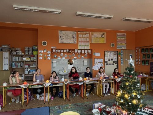 Vanocni-besidka-ve-4.-tride-2