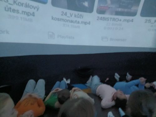 mobilni-planetarium-4-6