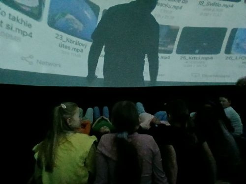 mobilni-planetarium-4-7