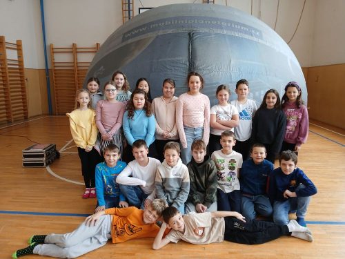 mobilni-planetarium-4-9